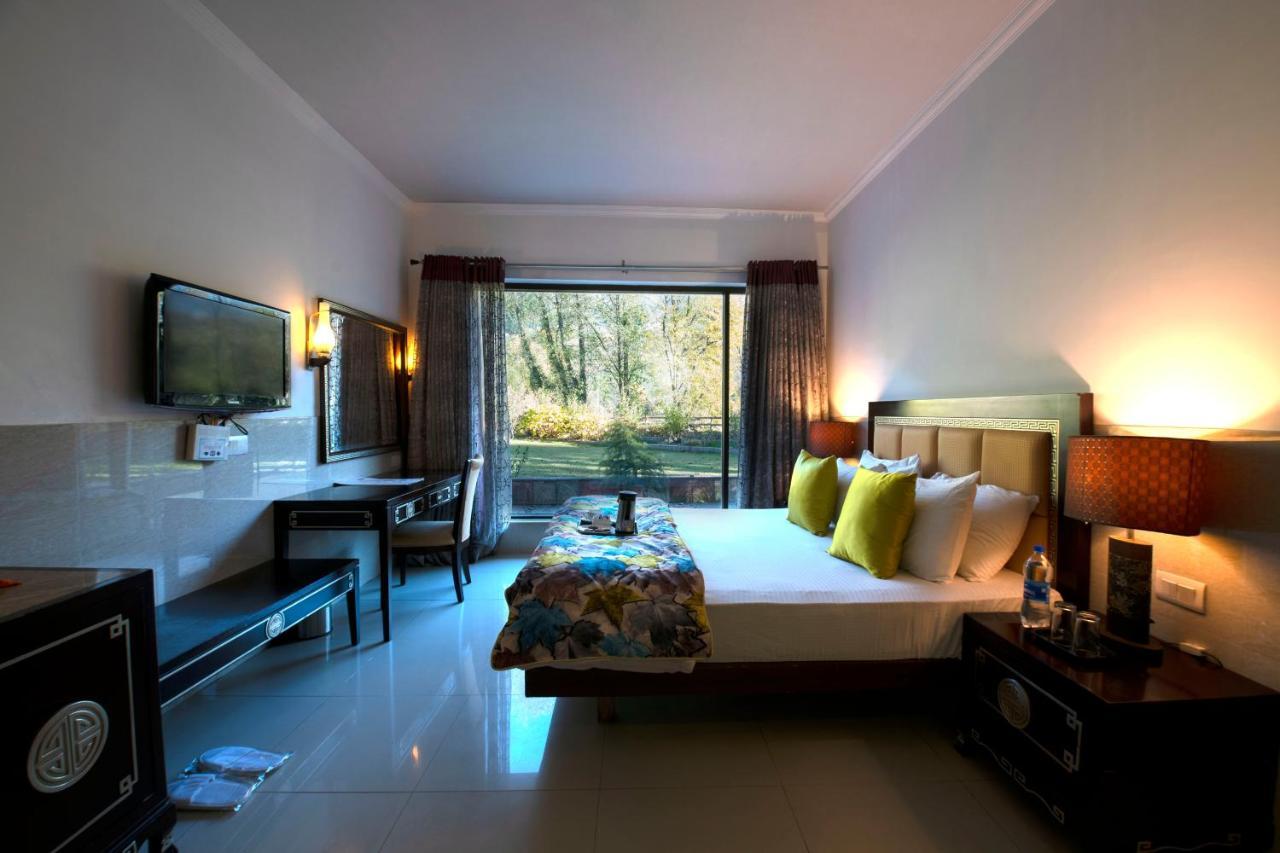 Mastiff Grand Manali Resort ภายนอก รูปภาพ