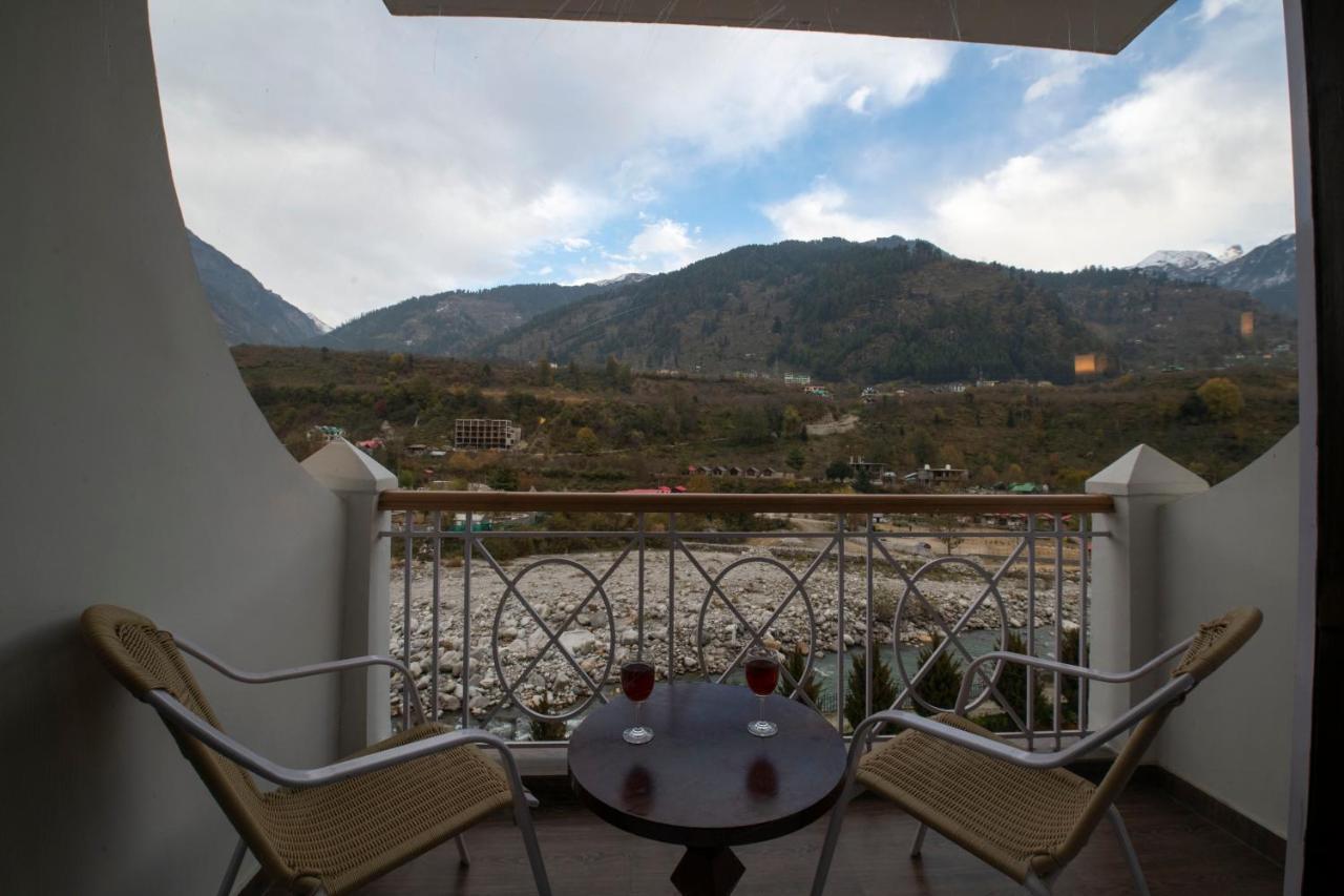 Mastiff Grand Manali Resort ภายนอก รูปภาพ