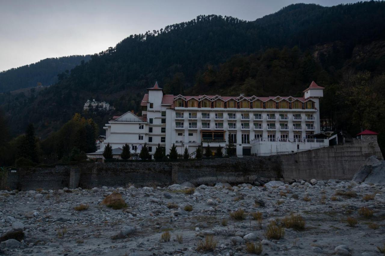 Mastiff Grand Manali Resort ภายนอก รูปภาพ