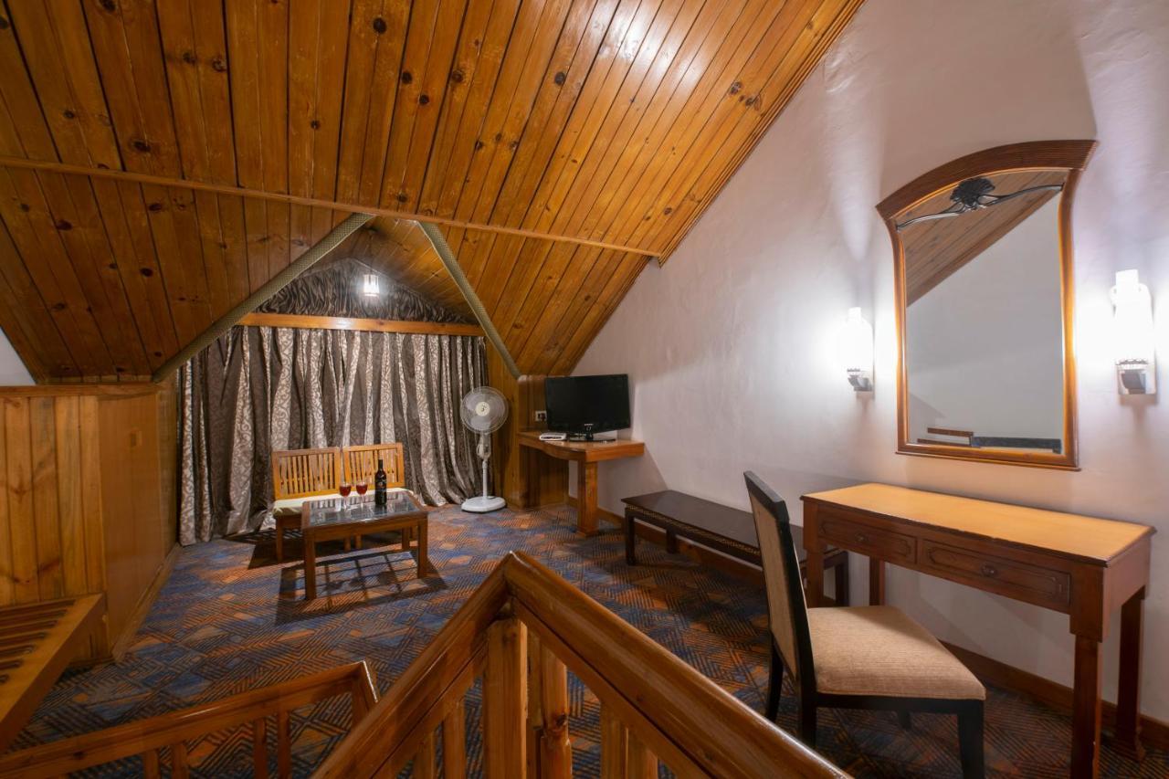 Mastiff Grand Manali Resort ภายนอก รูปภาพ