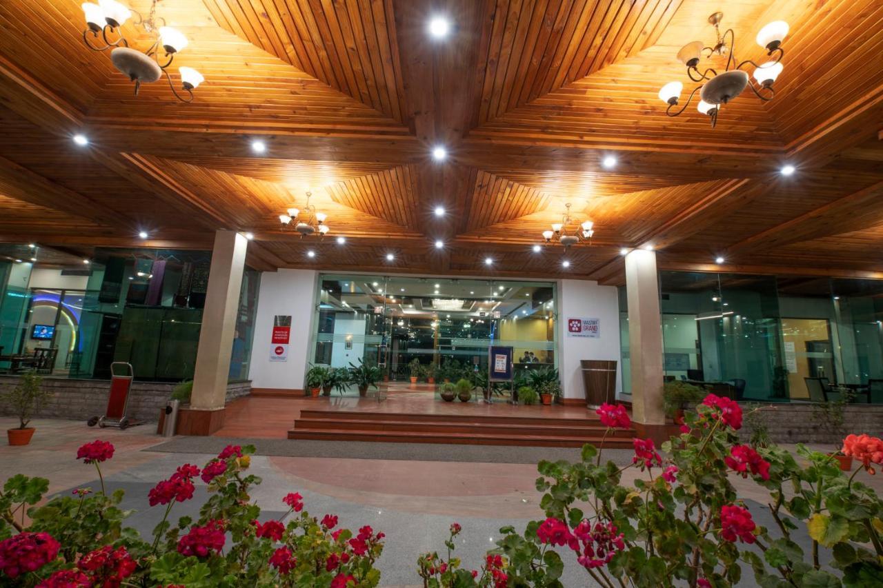 Mastiff Grand Manali Resort ภายนอก รูปภาพ